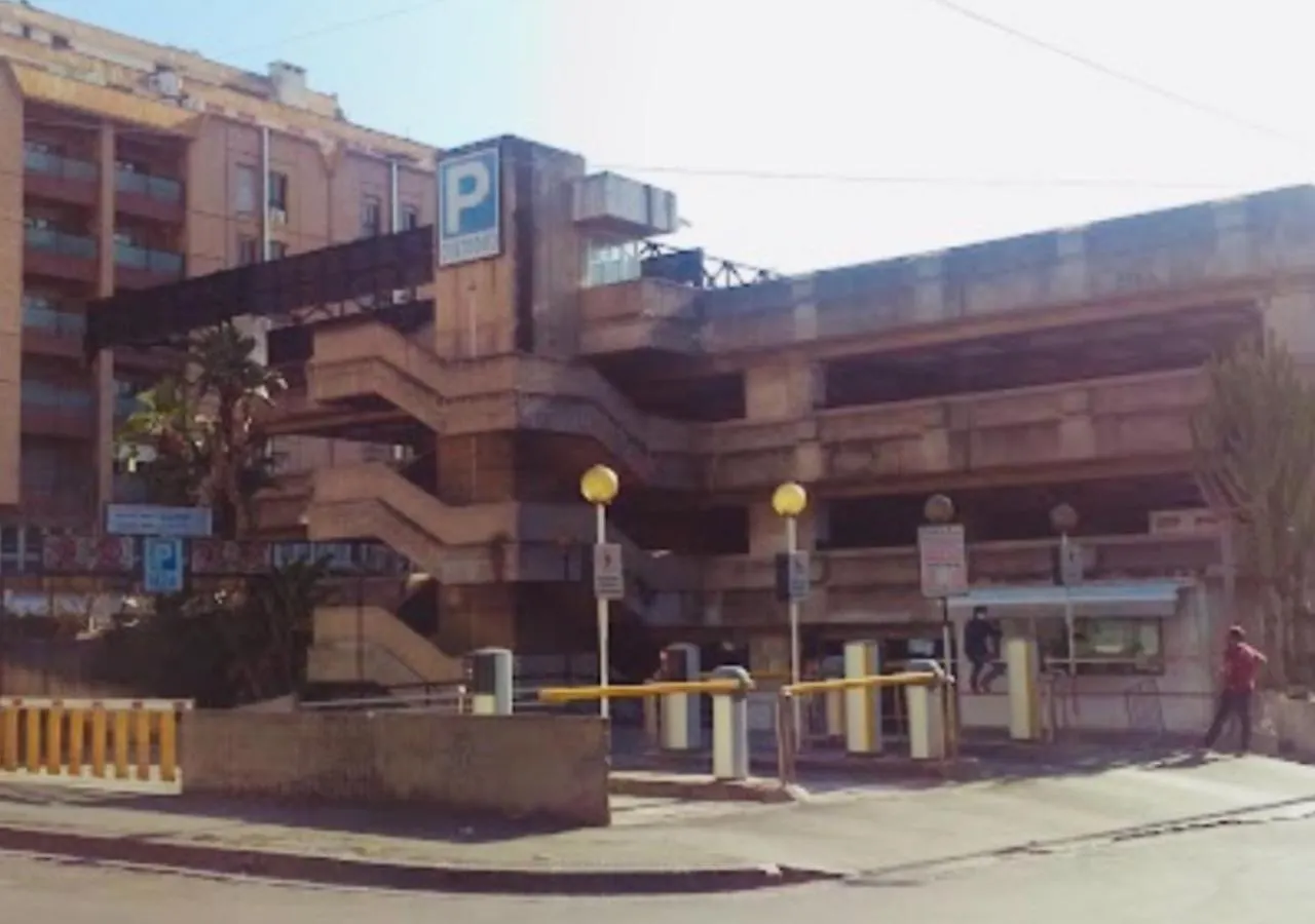 Dimora del Mercante CTA 0*,  Italia