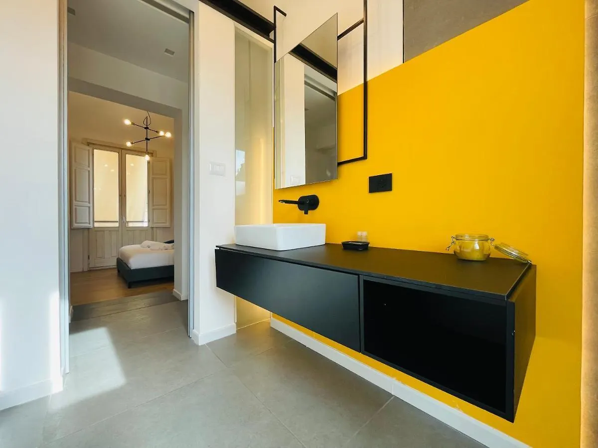 Guest house Dimora Del Mercante Catania Italy